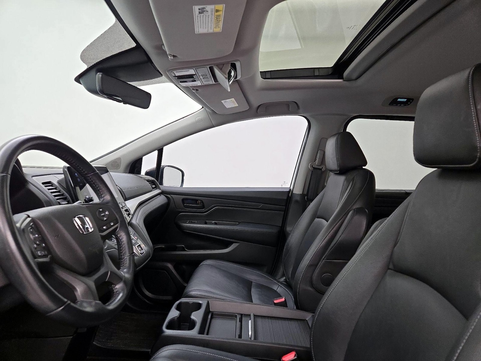 Sunroof(s) & Overhead Airbags