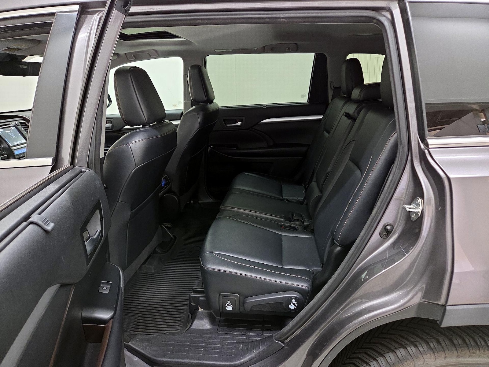 Rear Air Conditioning