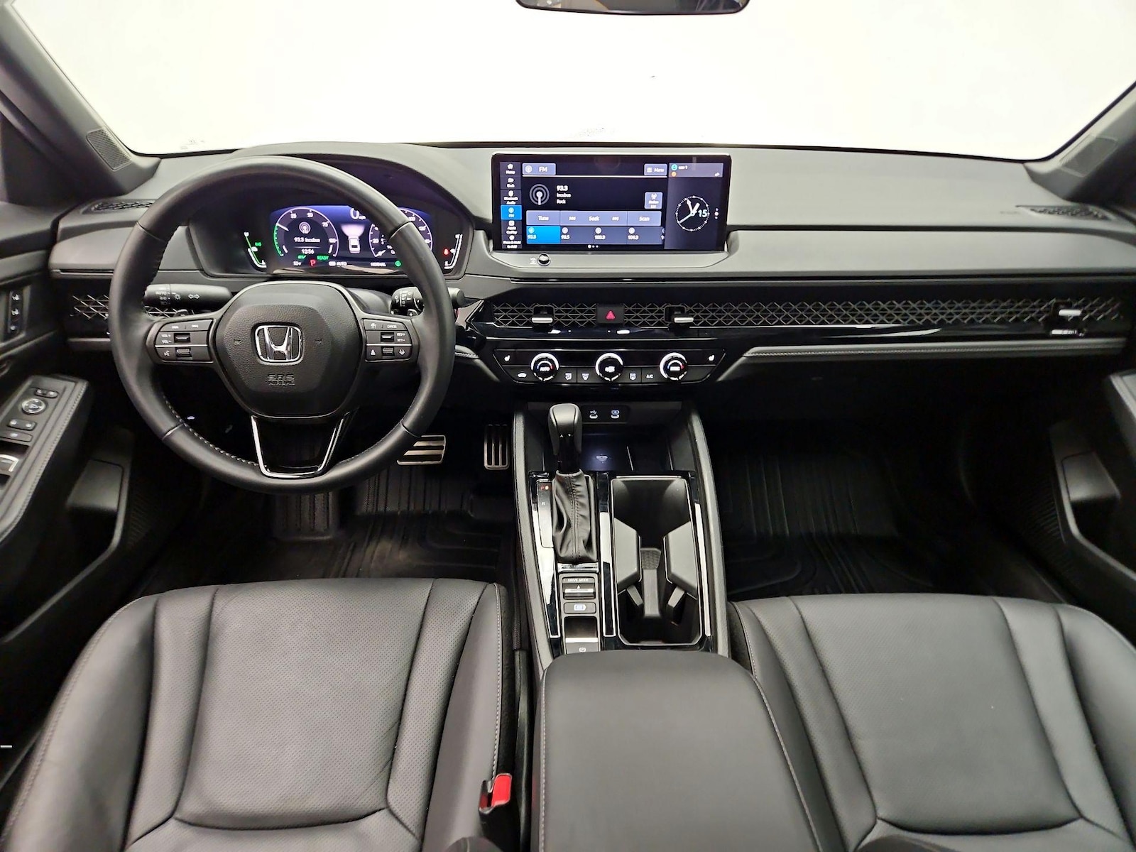 Apple CarPlay® & Android Auto™