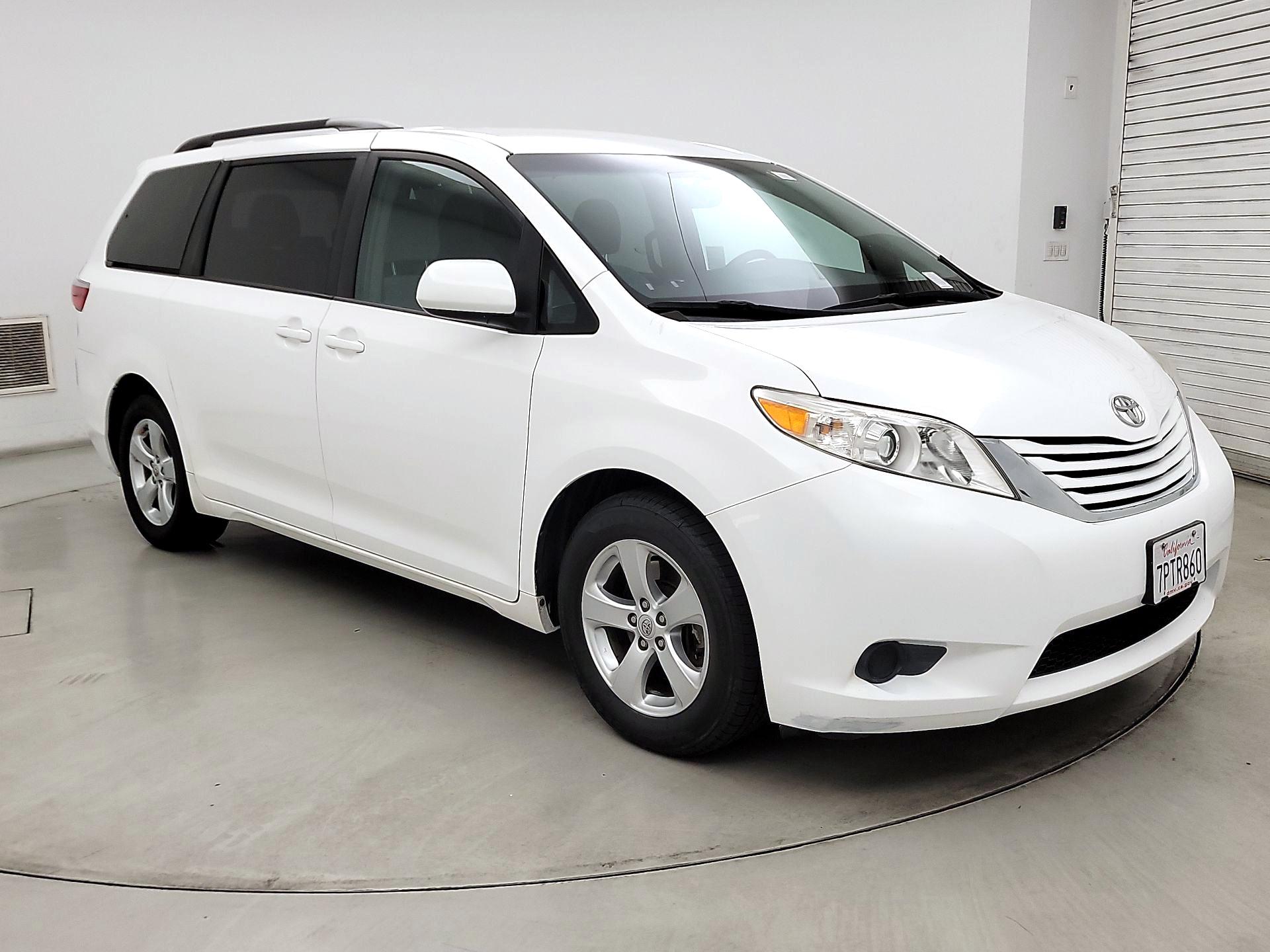 2015 Toyota Sienna