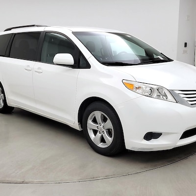 2015 Toyota Sienna LE