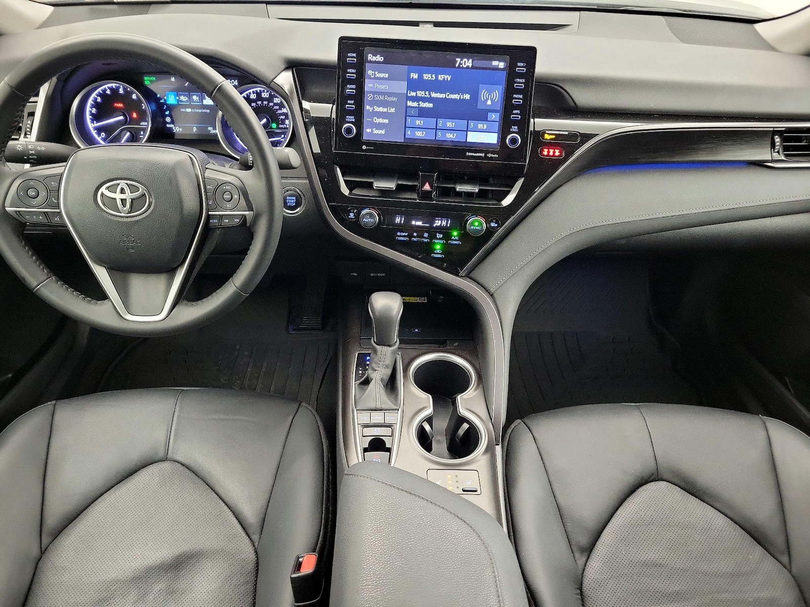Apple CarPlay® & Android Auto™