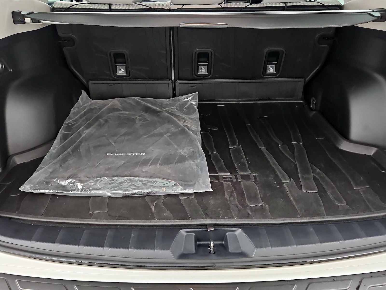 2022 Subaru Forester Premium - Photo 22