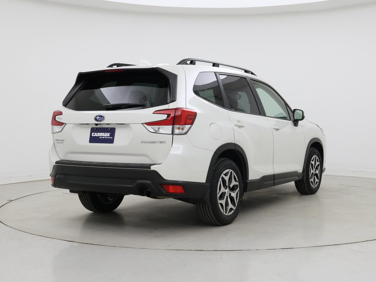 2022 Subaru Forester Premium - Photo 9
