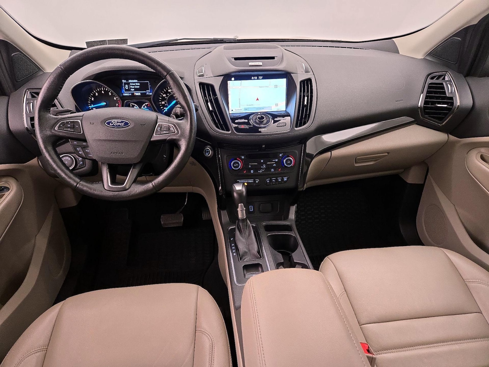 Apple CarPlay® & Android Auto™