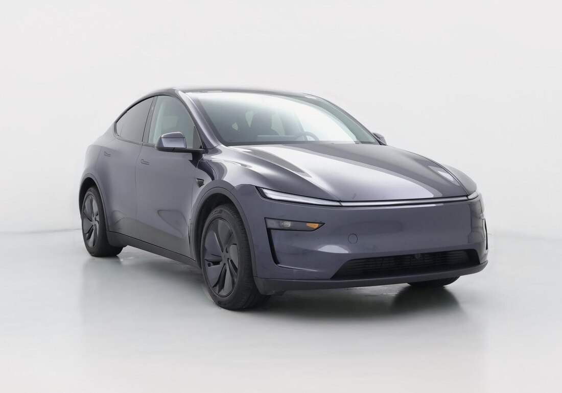 2026 Tesla Model Y Premium Rear-Wheel Drive in Gray — CarMax photo
