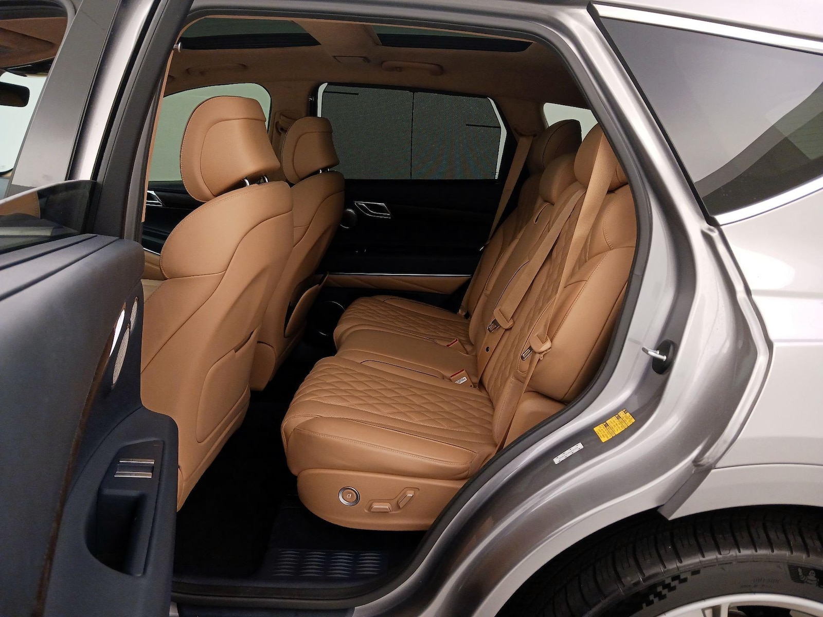 Rear Air Conditioning