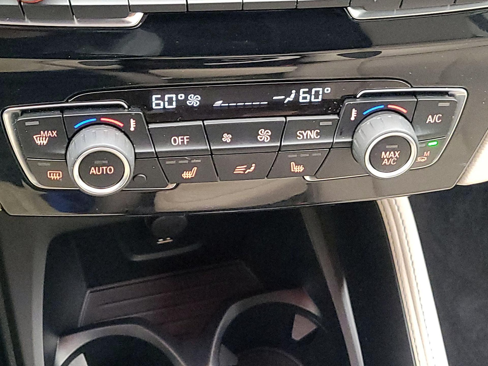 2021 BMW X1 28i - Photo 18