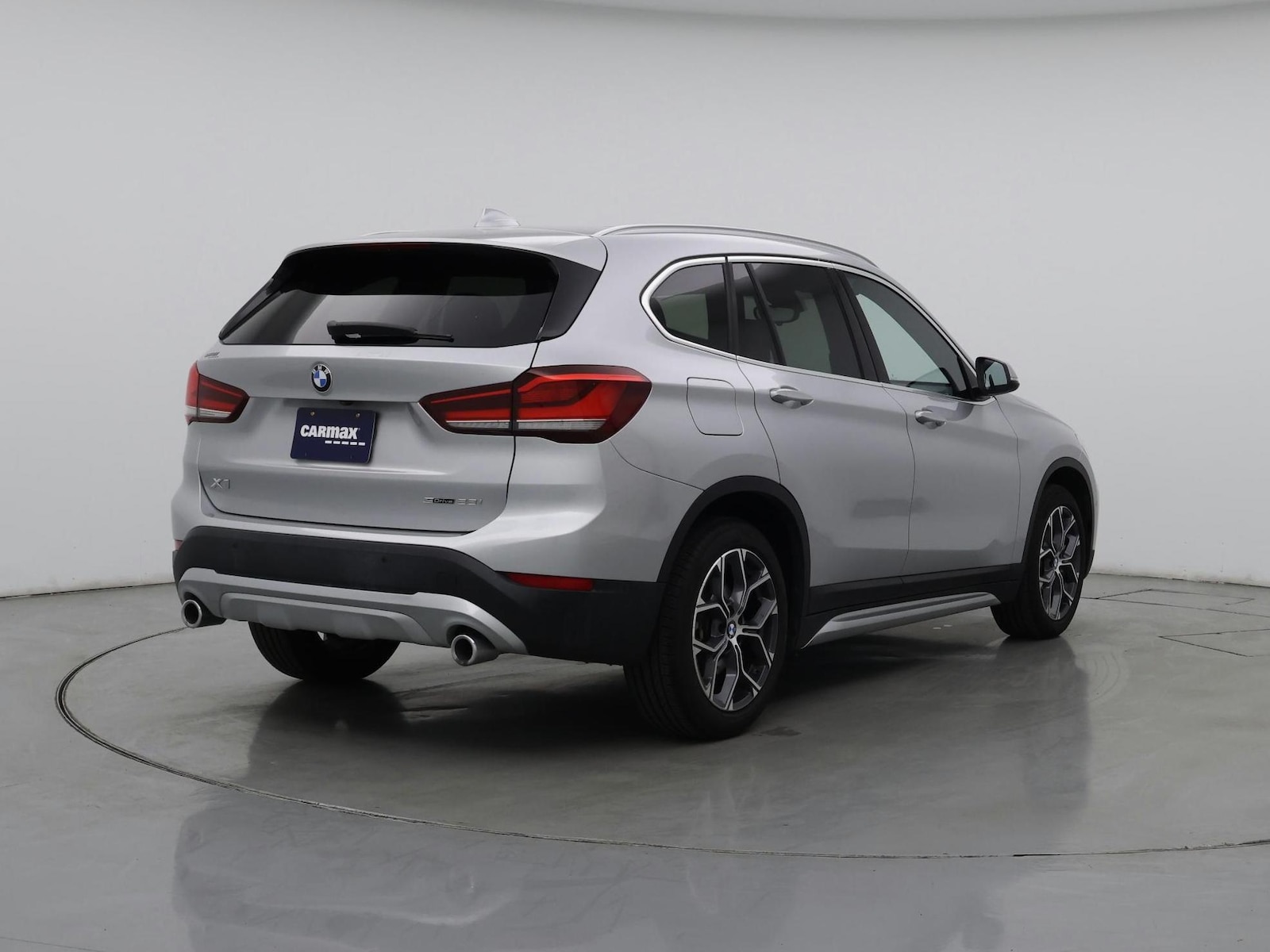 2021 BMW X1 28i - Photo 9