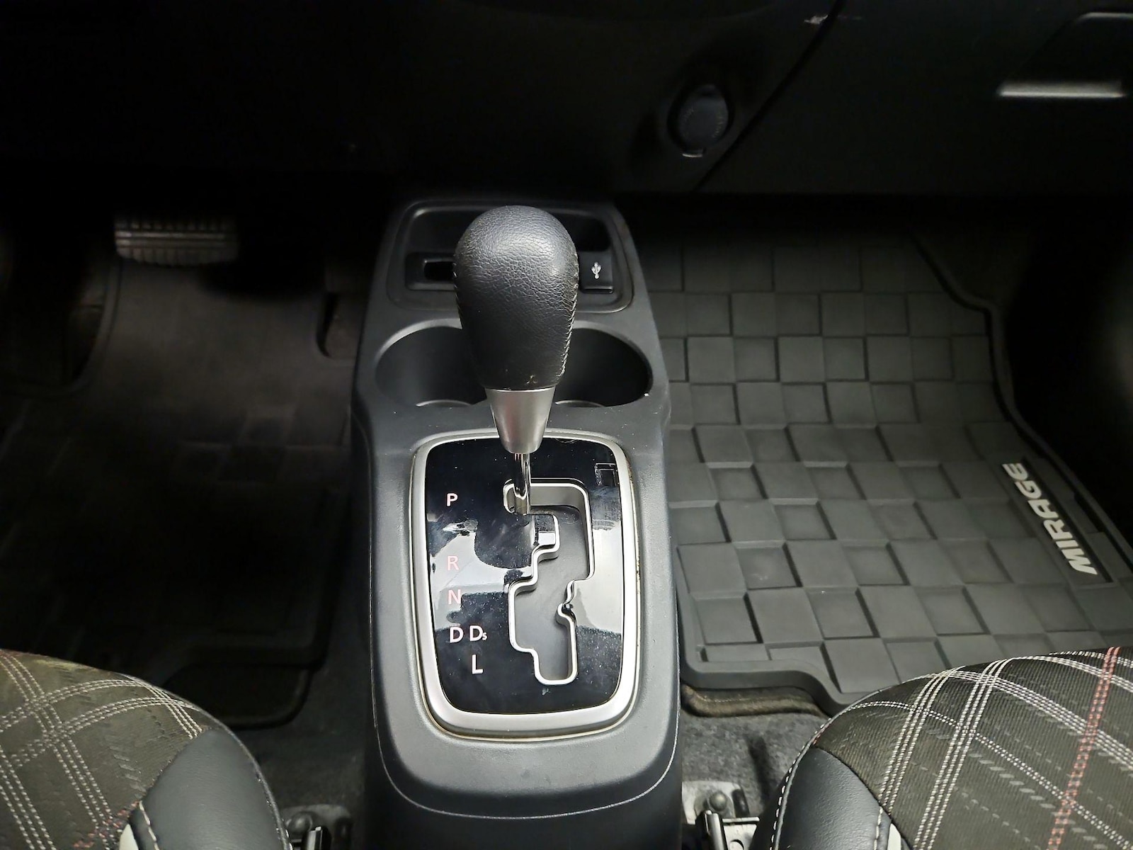 2023 Mitsubishi Mirage SE - Photo 17