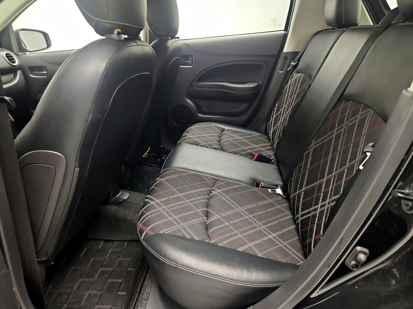 2023 Mitsubishi Mirage SE - Photo 18