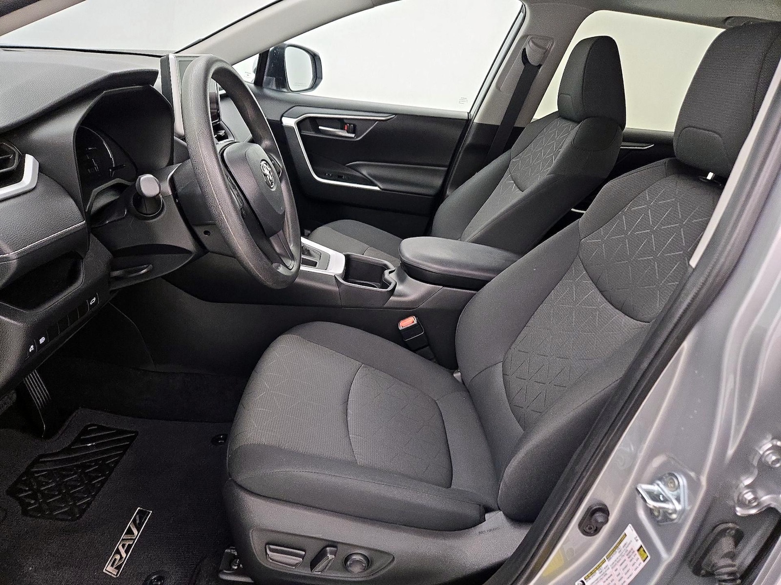 Power Seat(s) & Side Airbags
