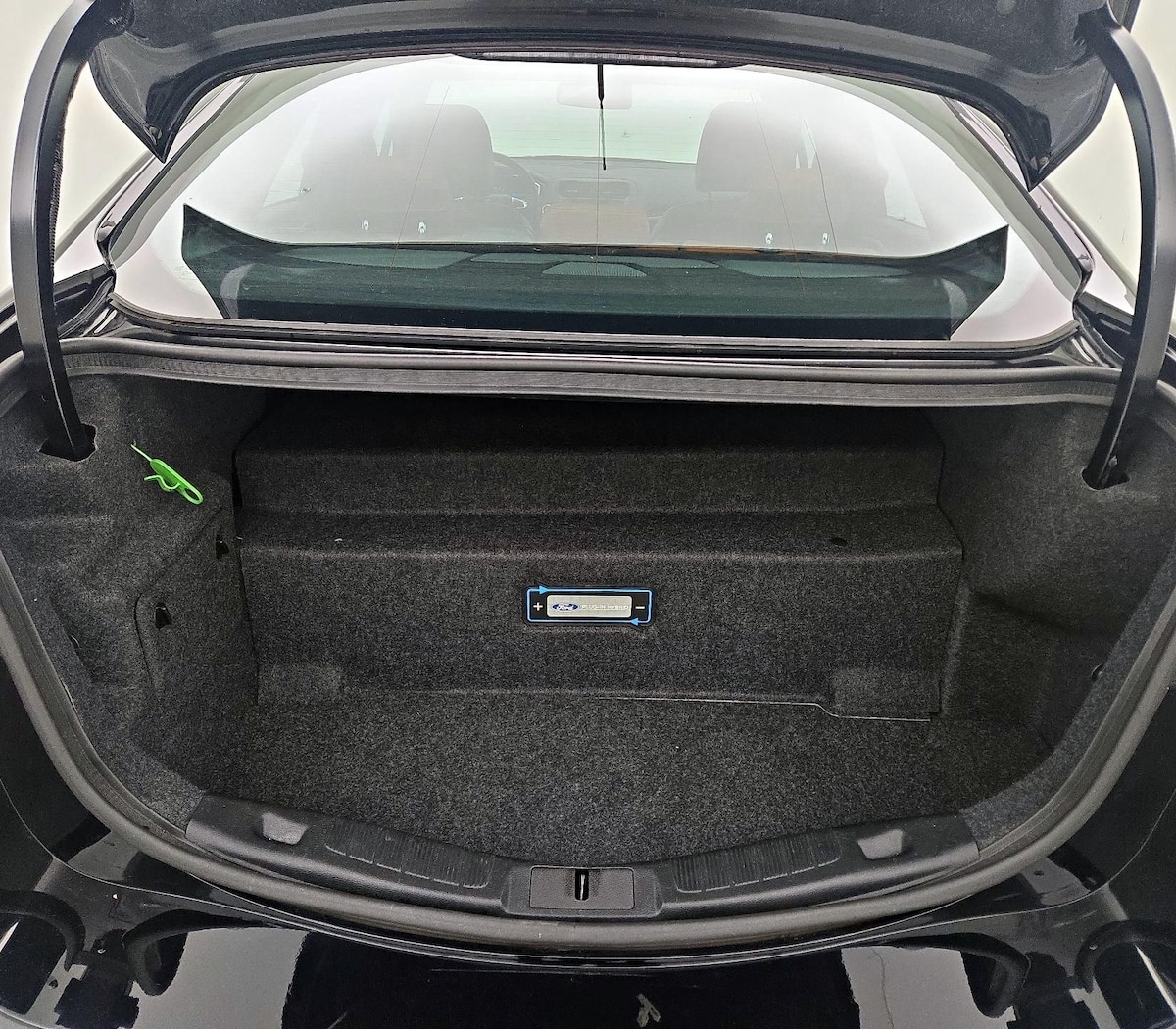 Trunk/Cargo (Seats Up)