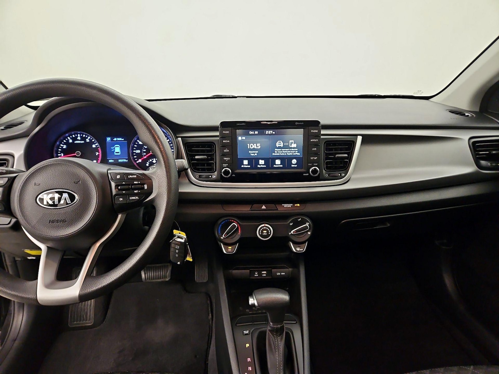 Apple CarPlay® & Android Auto™
