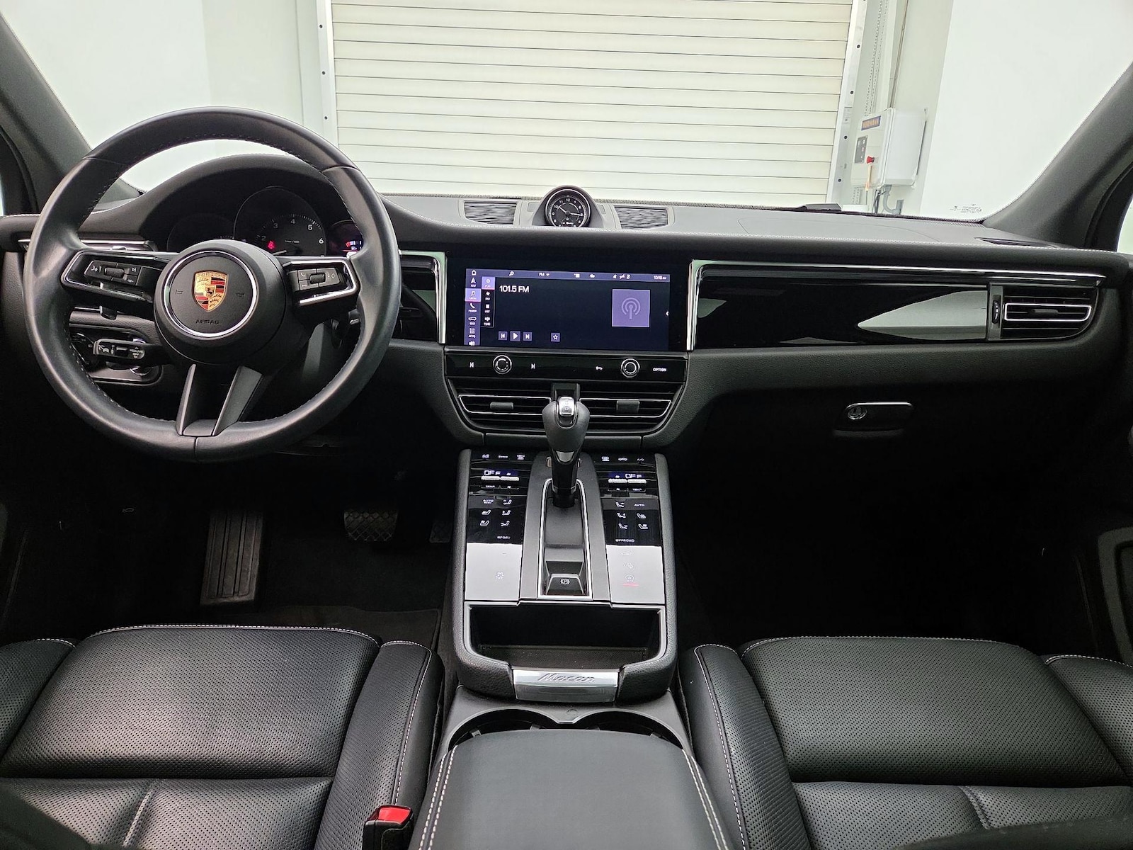 Apple CarPlay®