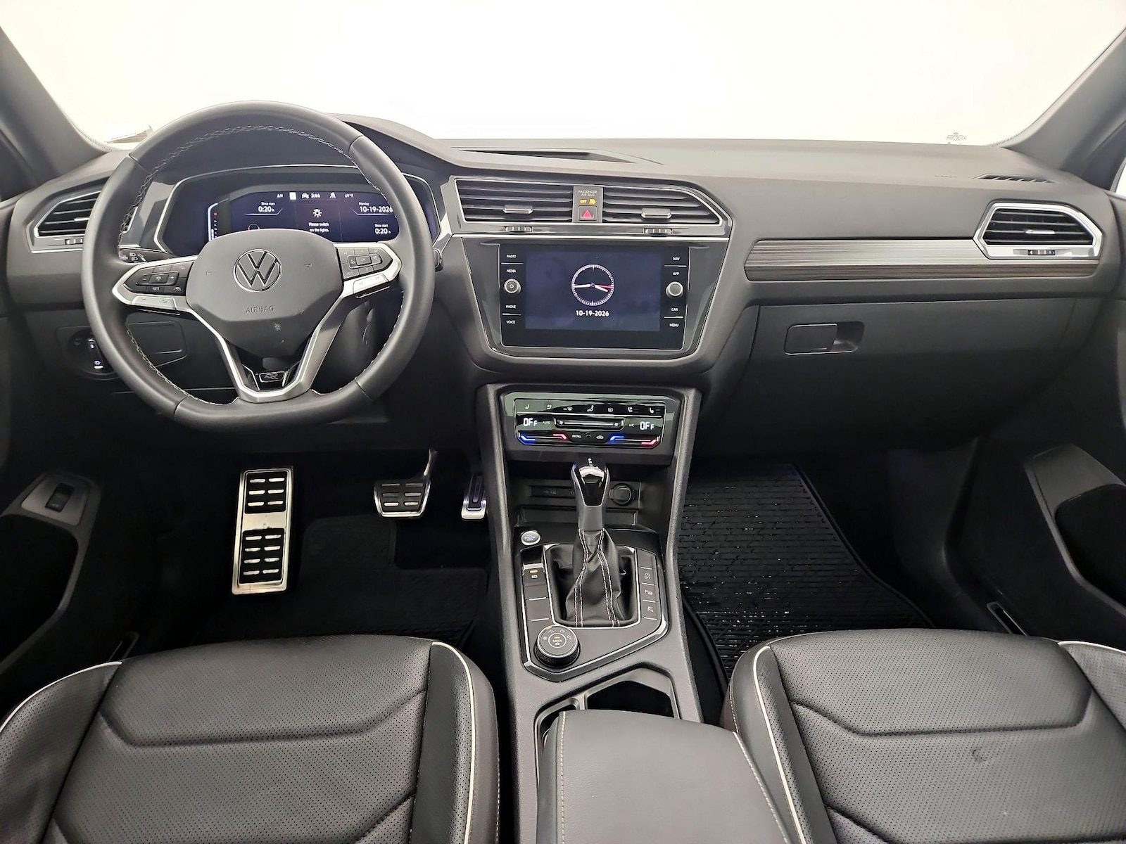 Apple CarPlay® & Android Auto™