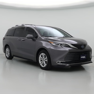 2023 Toyota Sienna Hybrid Platinum