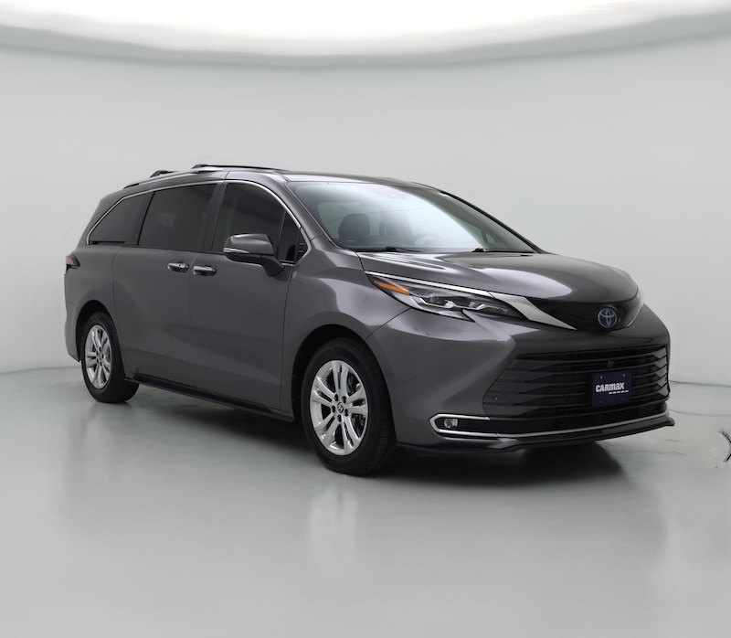 2023 Toyota Sienna Hybrid Platinum