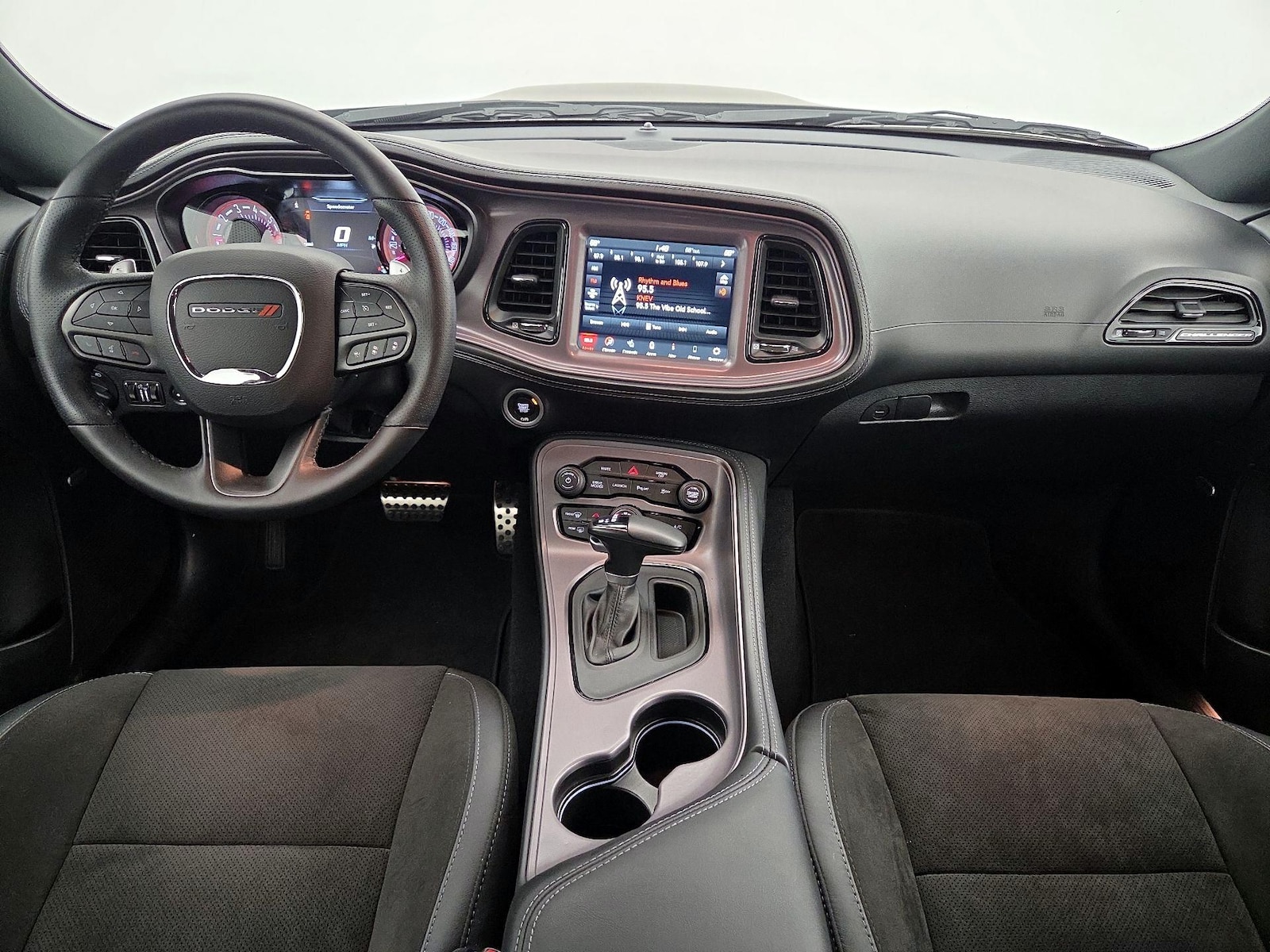Apple CarPlay® & Android Auto™