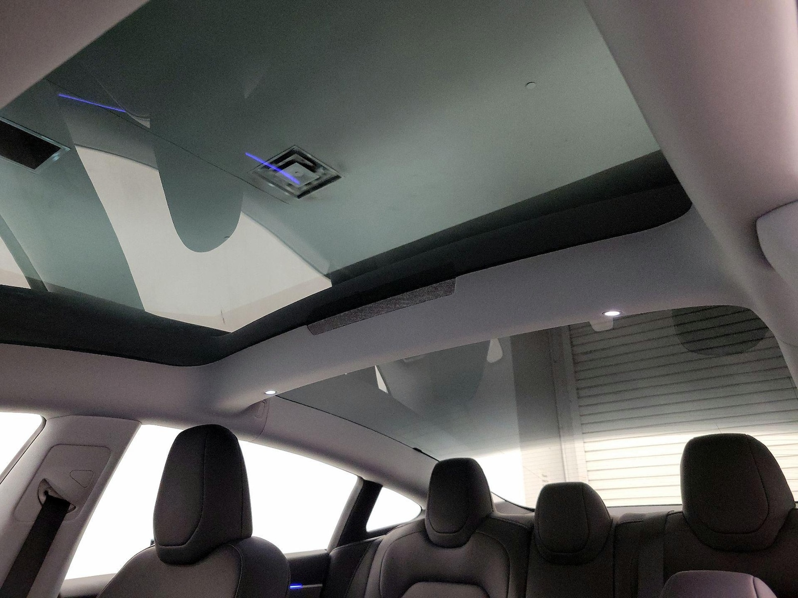 Skylight(s) & Overhead Airbags