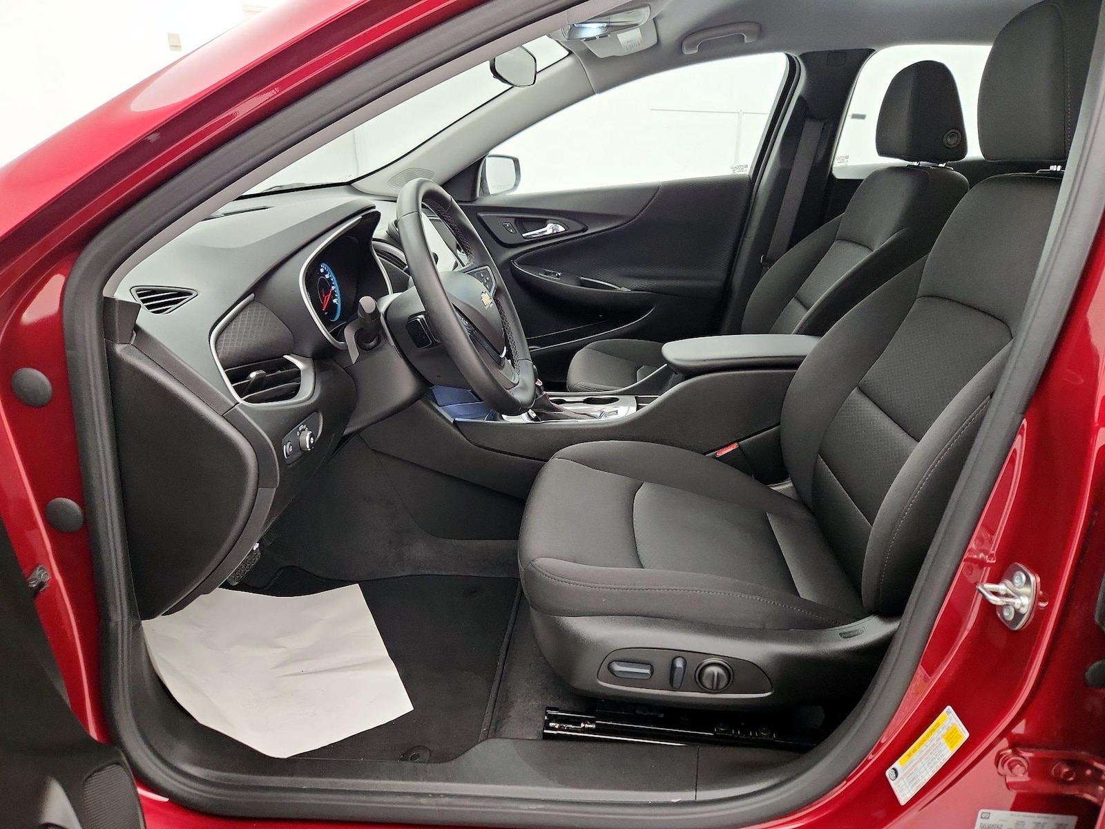 Power Seat(s) & Side Airbags