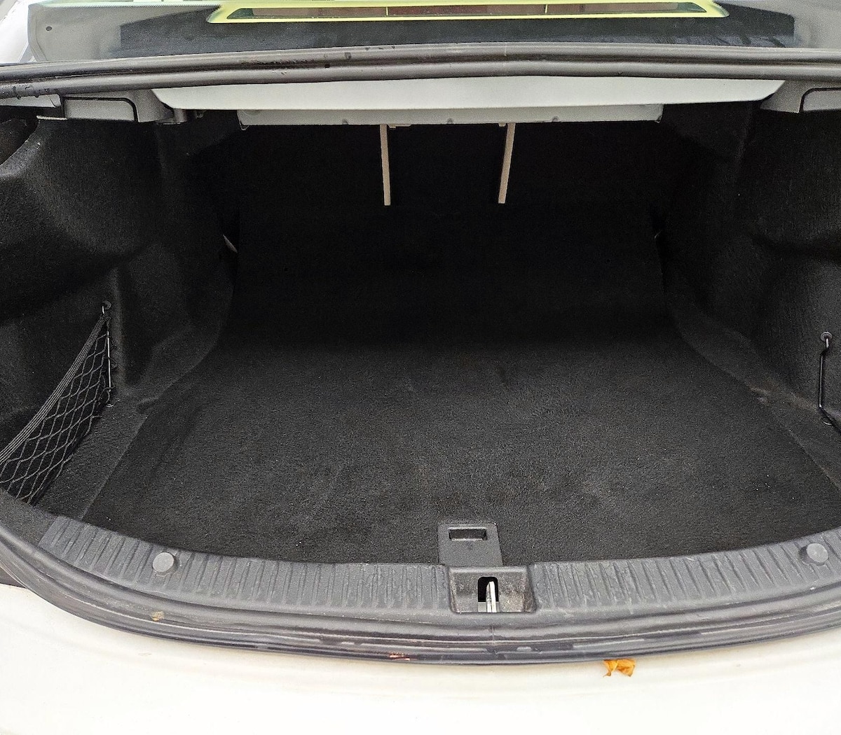 Trunk/Cargo (Seats Up)