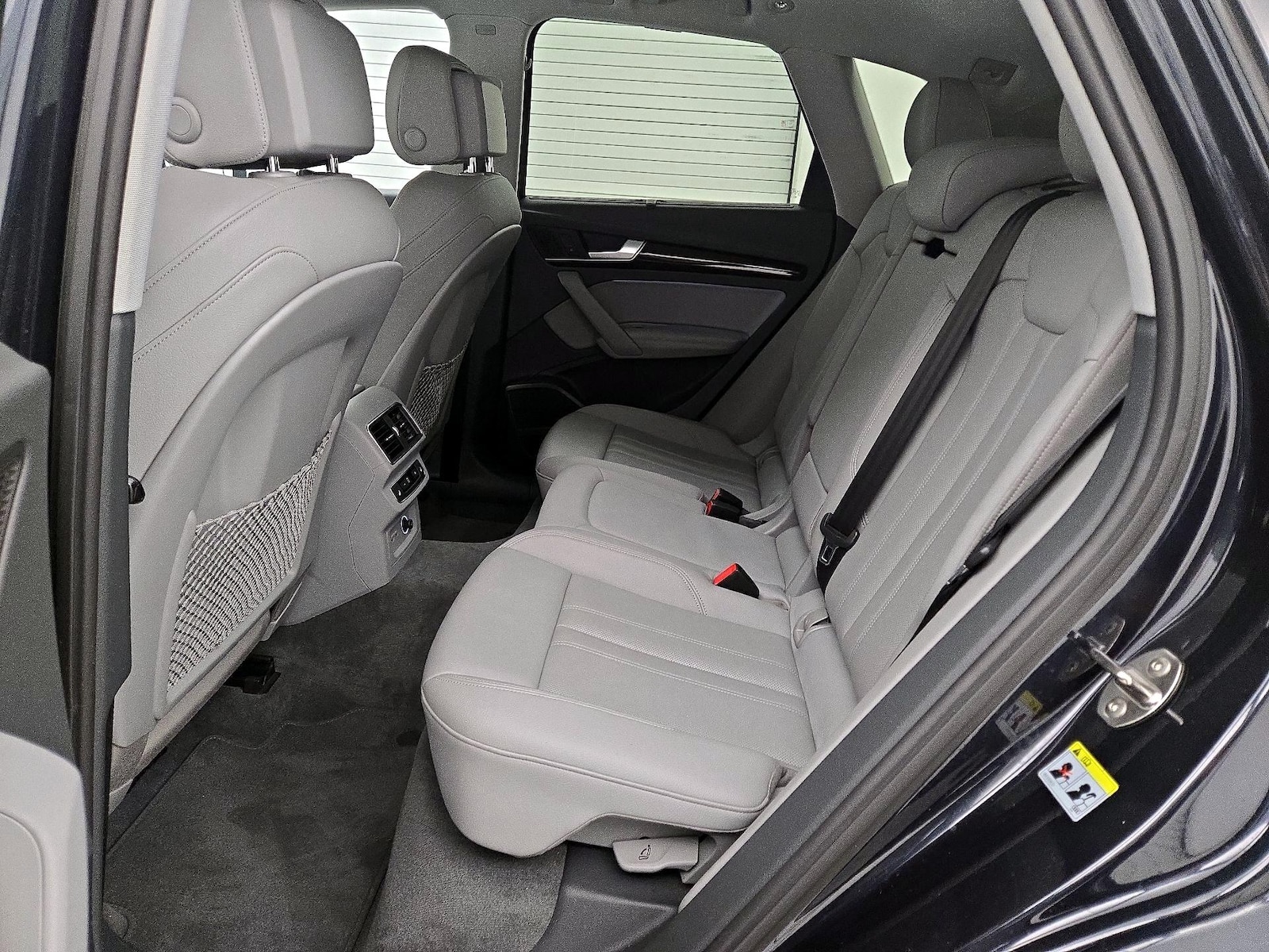 Rear Air Conditioning