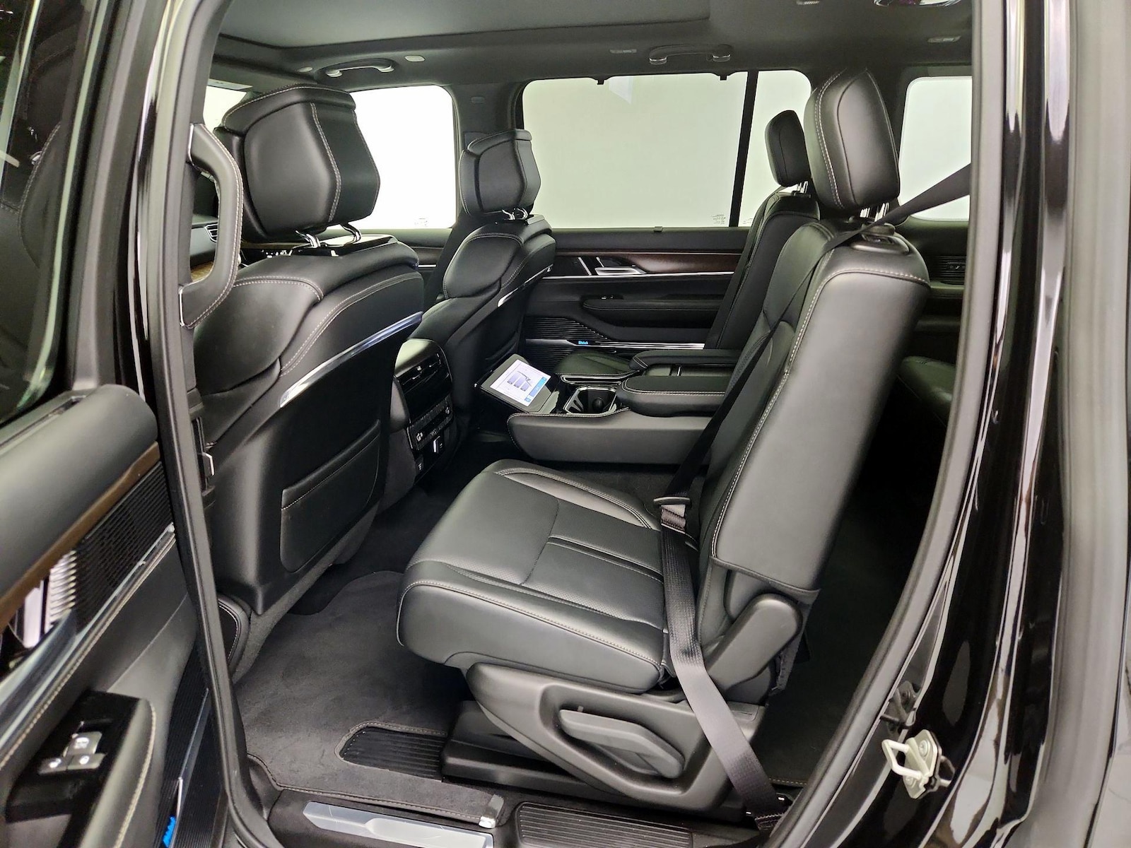 Rear Air Conditioning