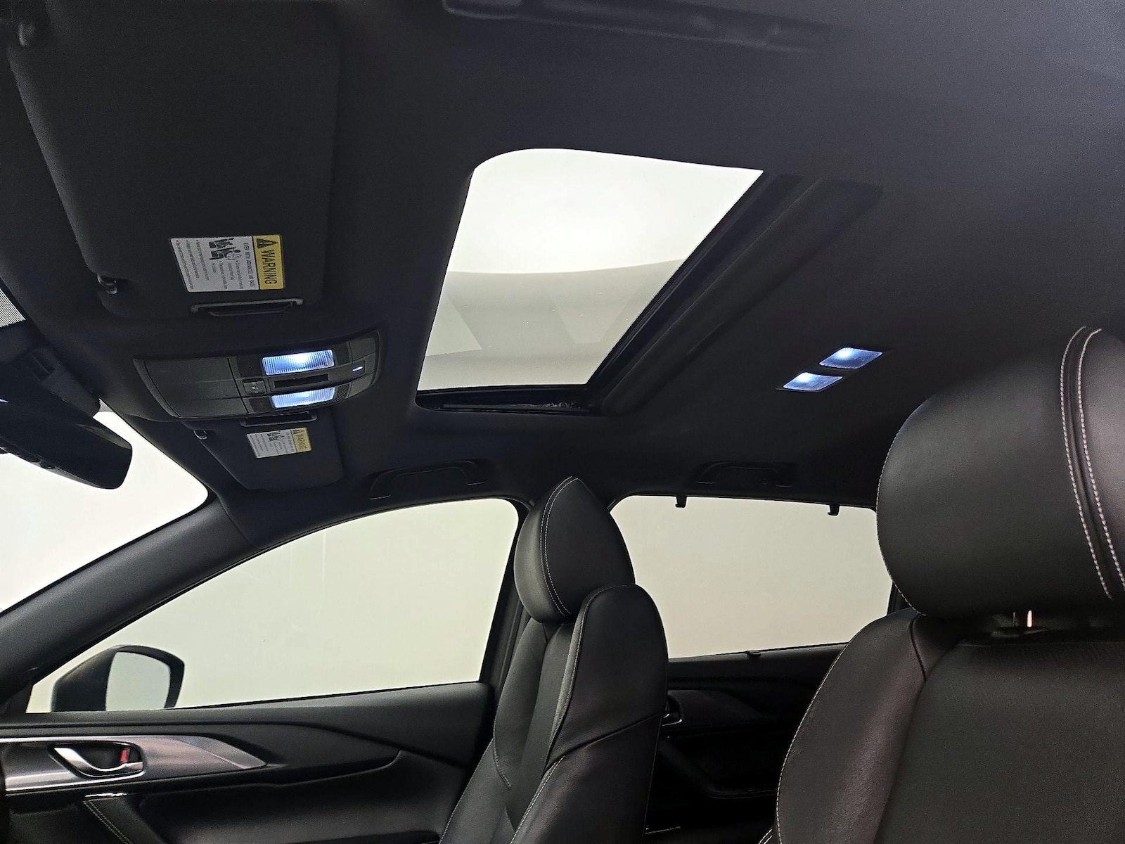 Sunroof(s) & Overhead Airbags