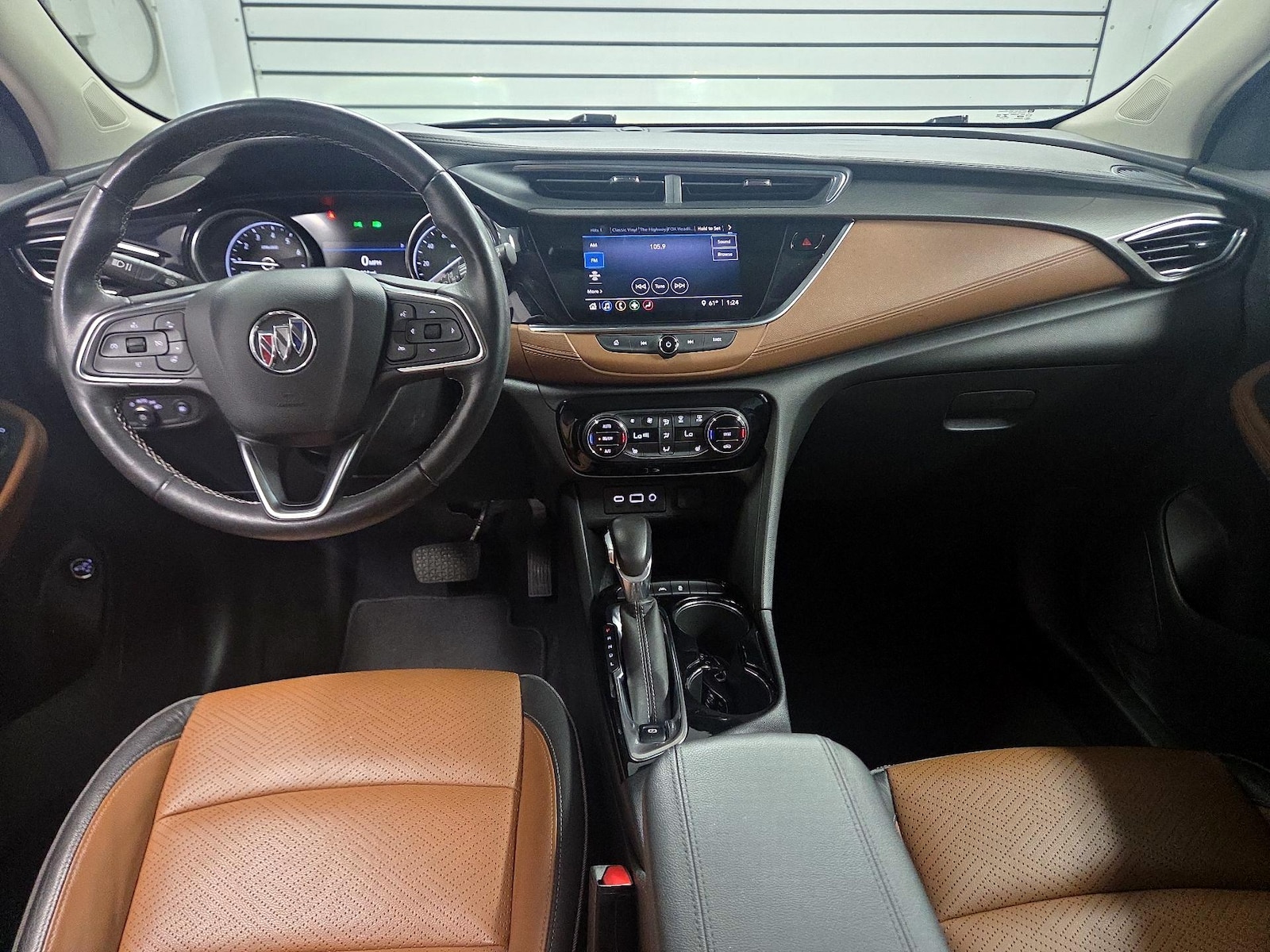 Apple CarPlay® & Android Auto™