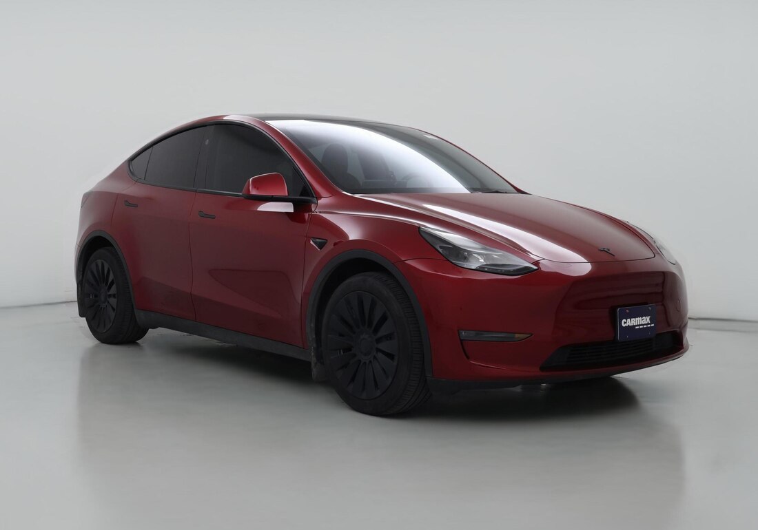 2024 Tesla Model Y Long Range All-Wheel Drive in Red — CarMax photo