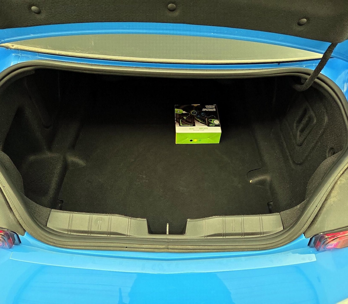 Trunk/Cargo (Seats Up)