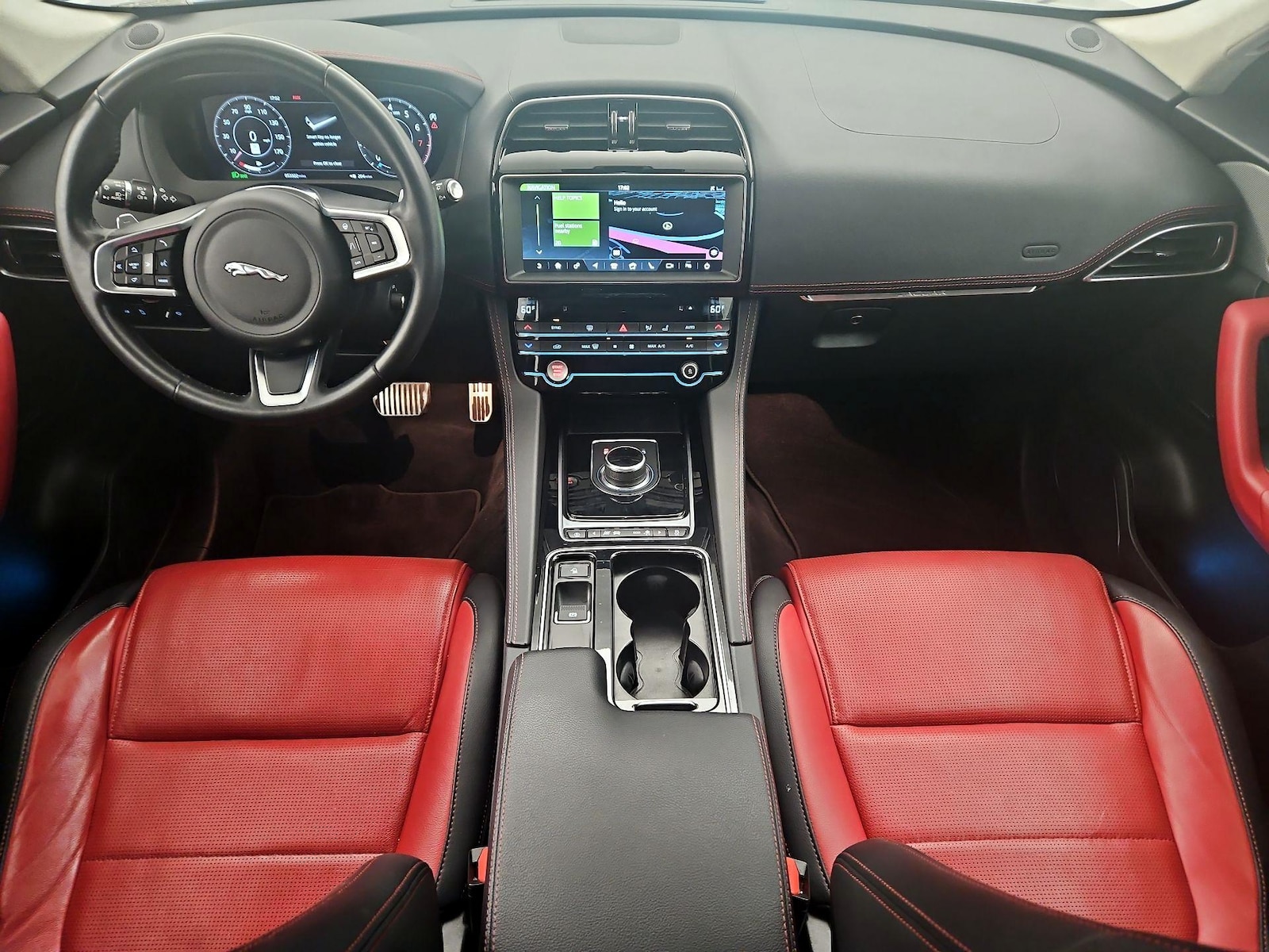 Apple CarPlay® & Android Auto™