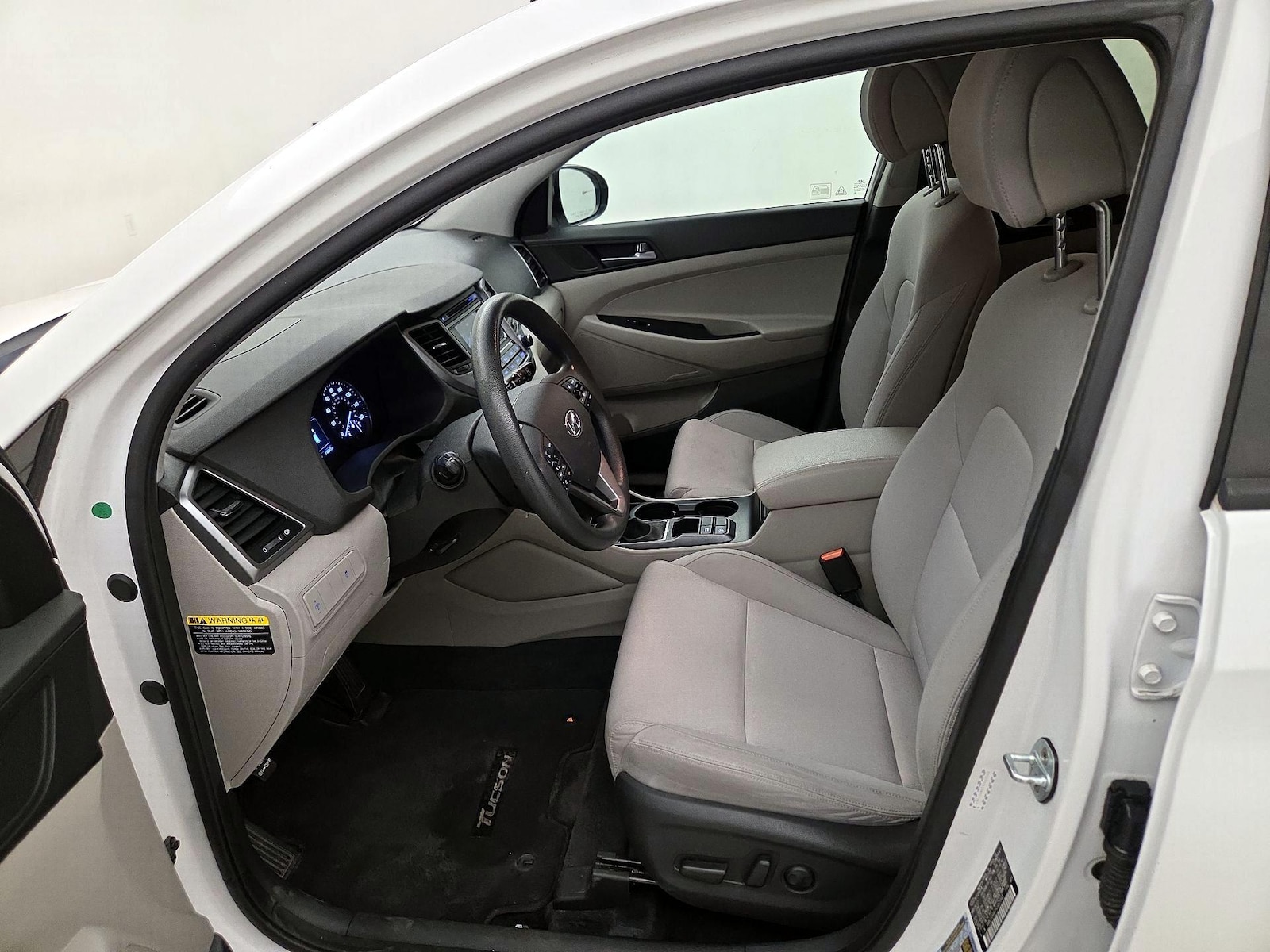 Power Seat(s) & Side Airbags