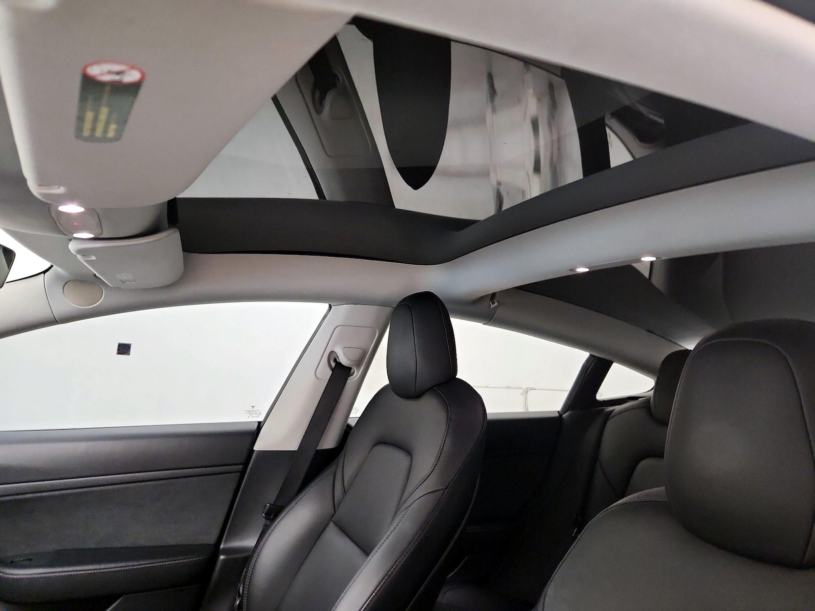 Skylight(s) & Overhead Airbags