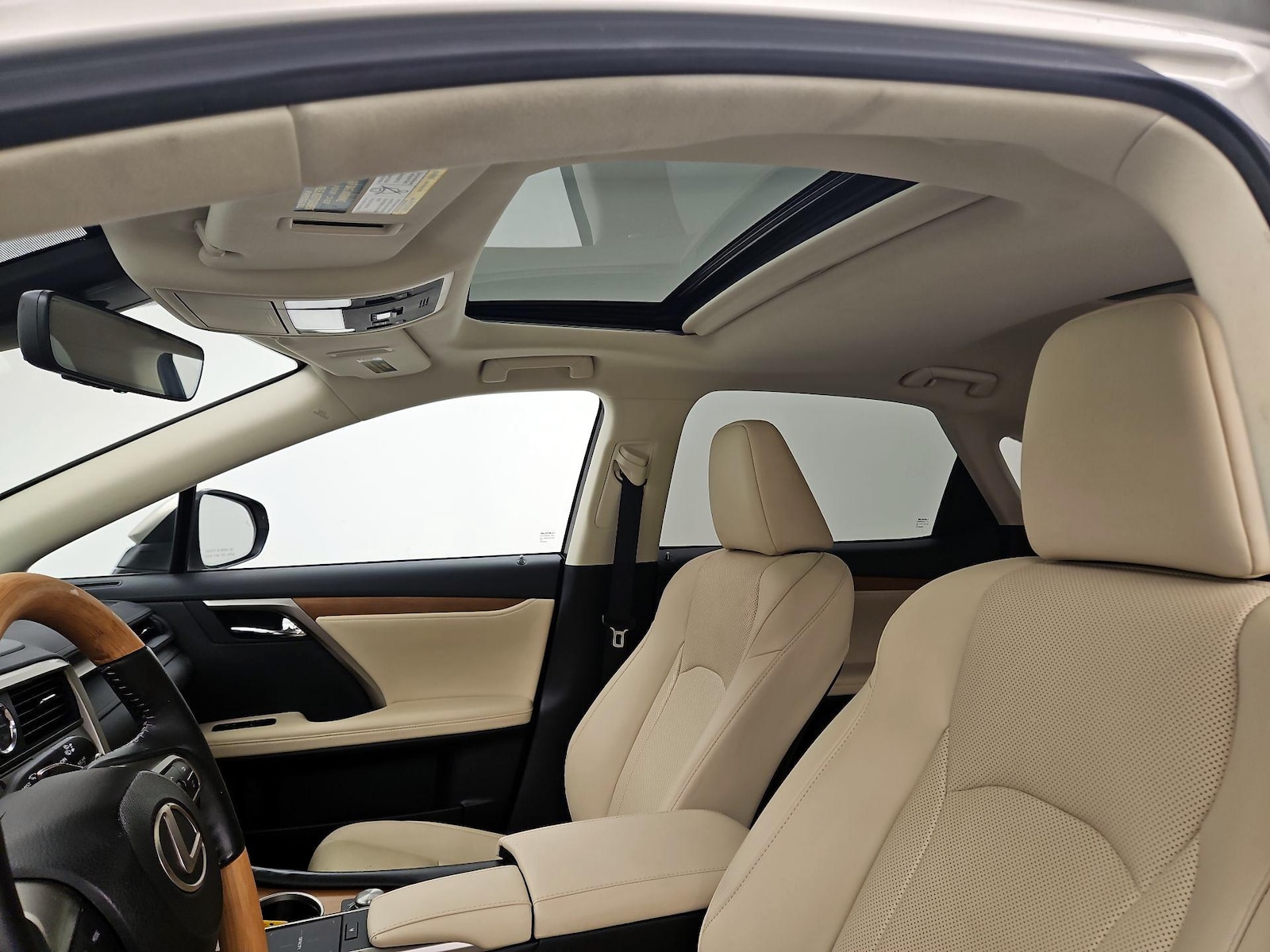 Sunroof(s) & Overhead Airbags