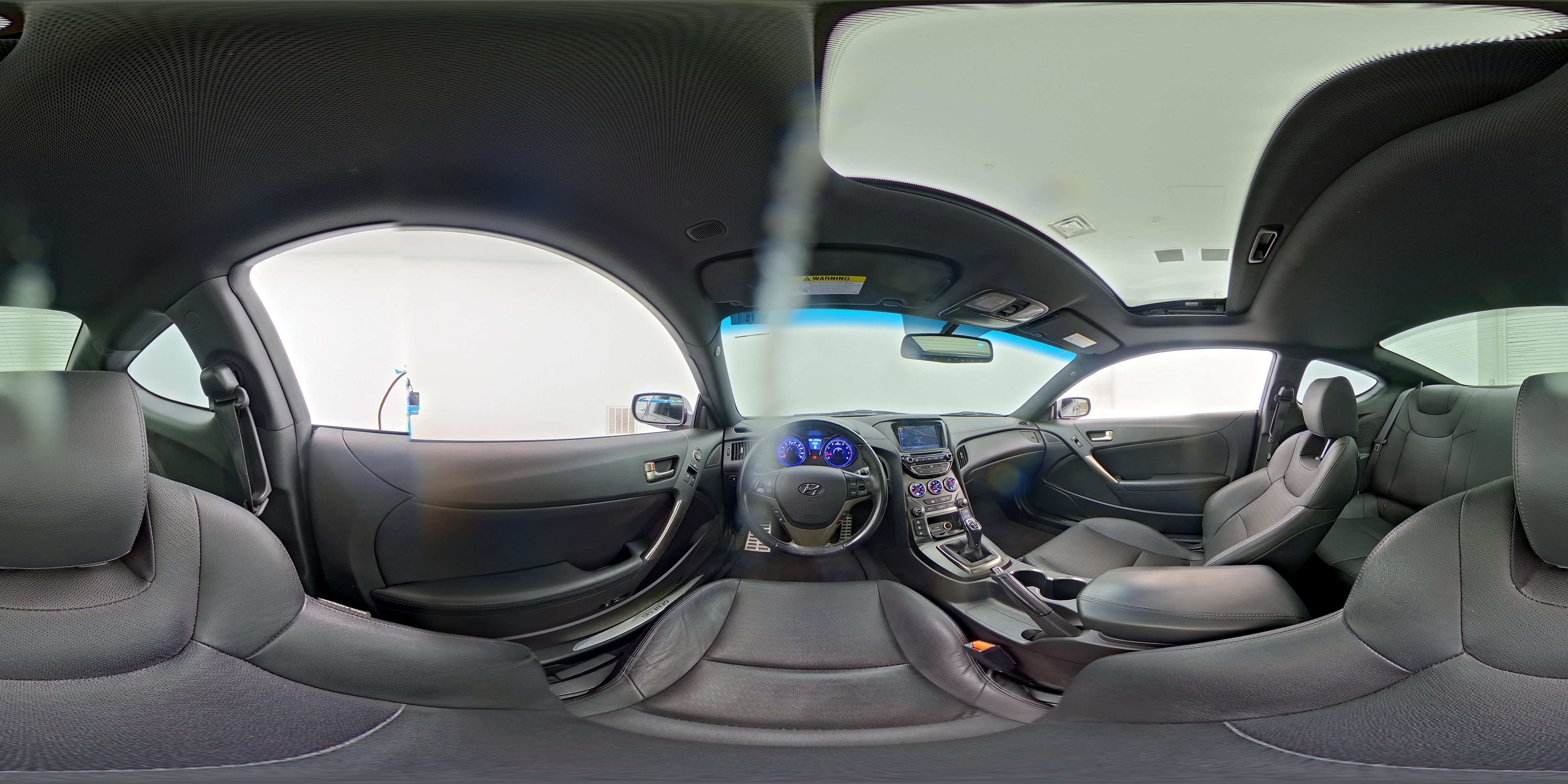 2015 Hyundai Genesis Coupe Ultimate - Photo 25
