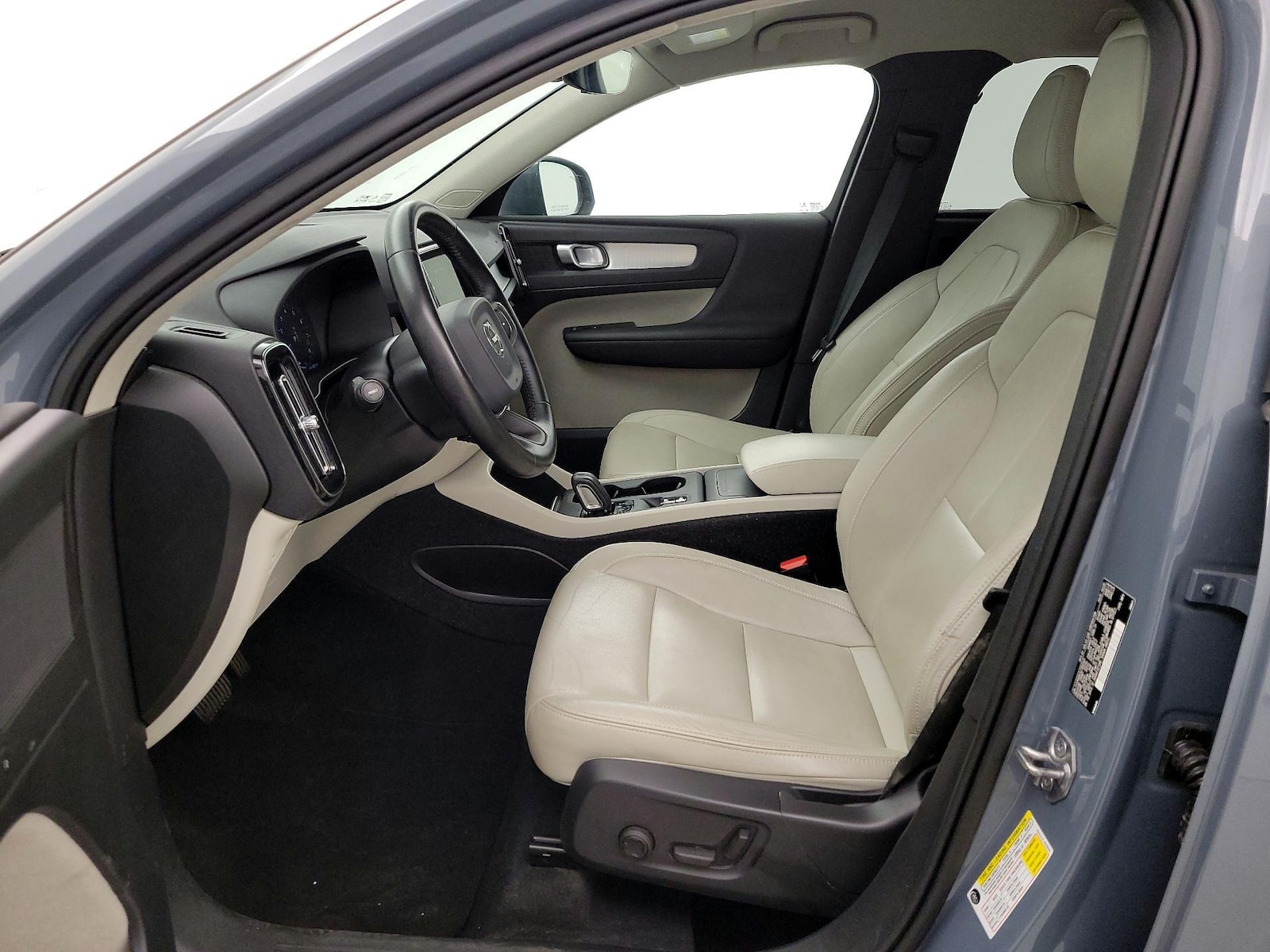 Power Seat(s) & Leather Seats
