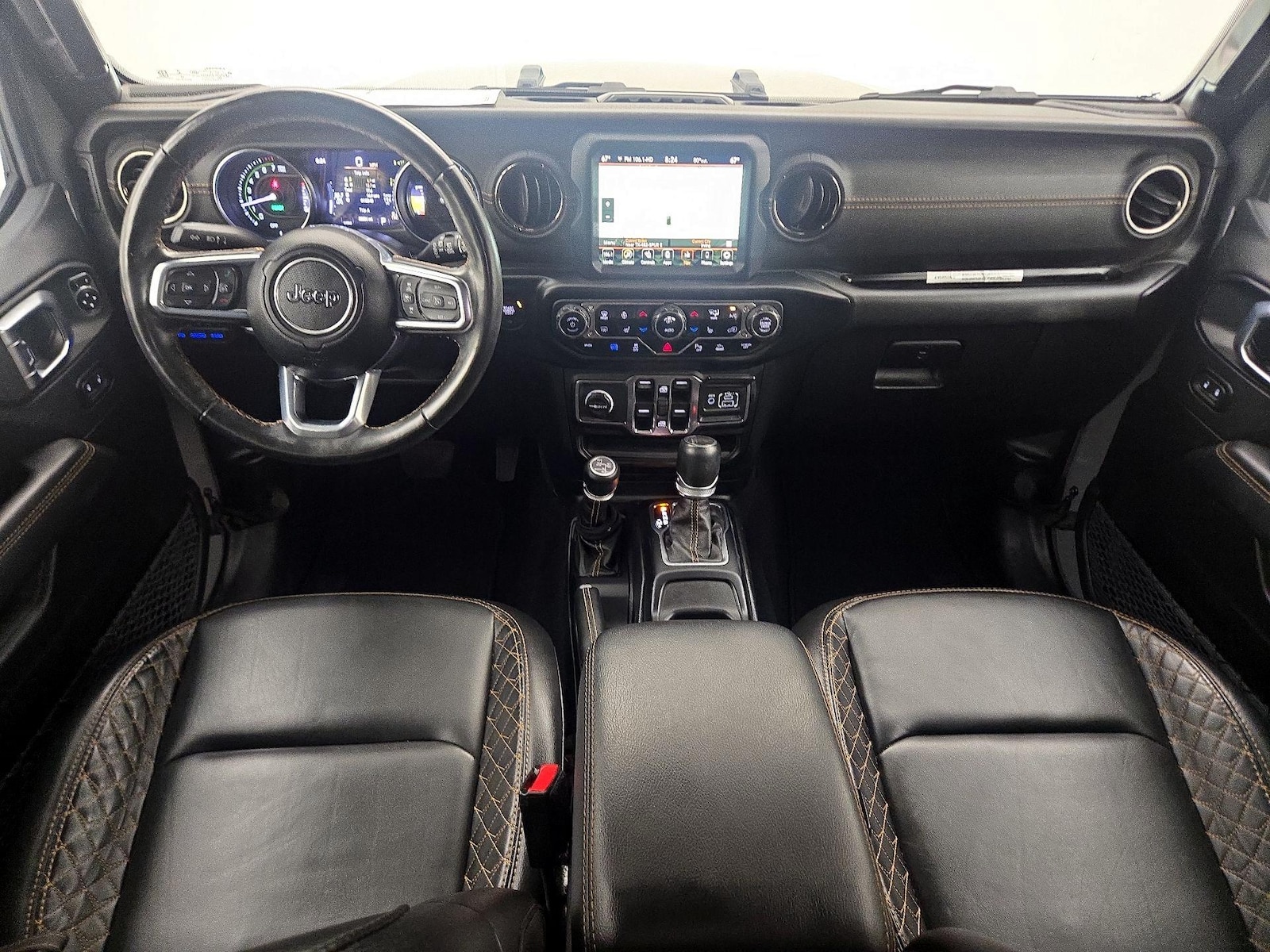 Apple CarPlay® & Android Auto™