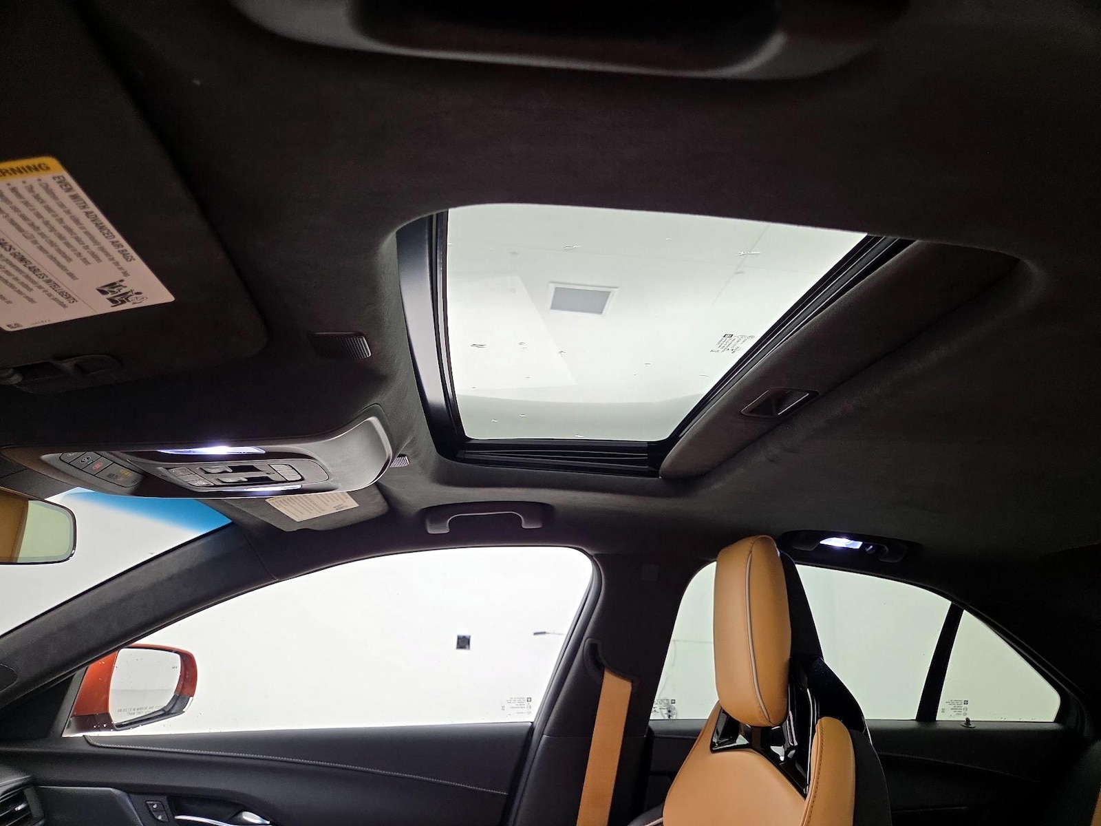 Sunroof(s) & Overhead Airbags