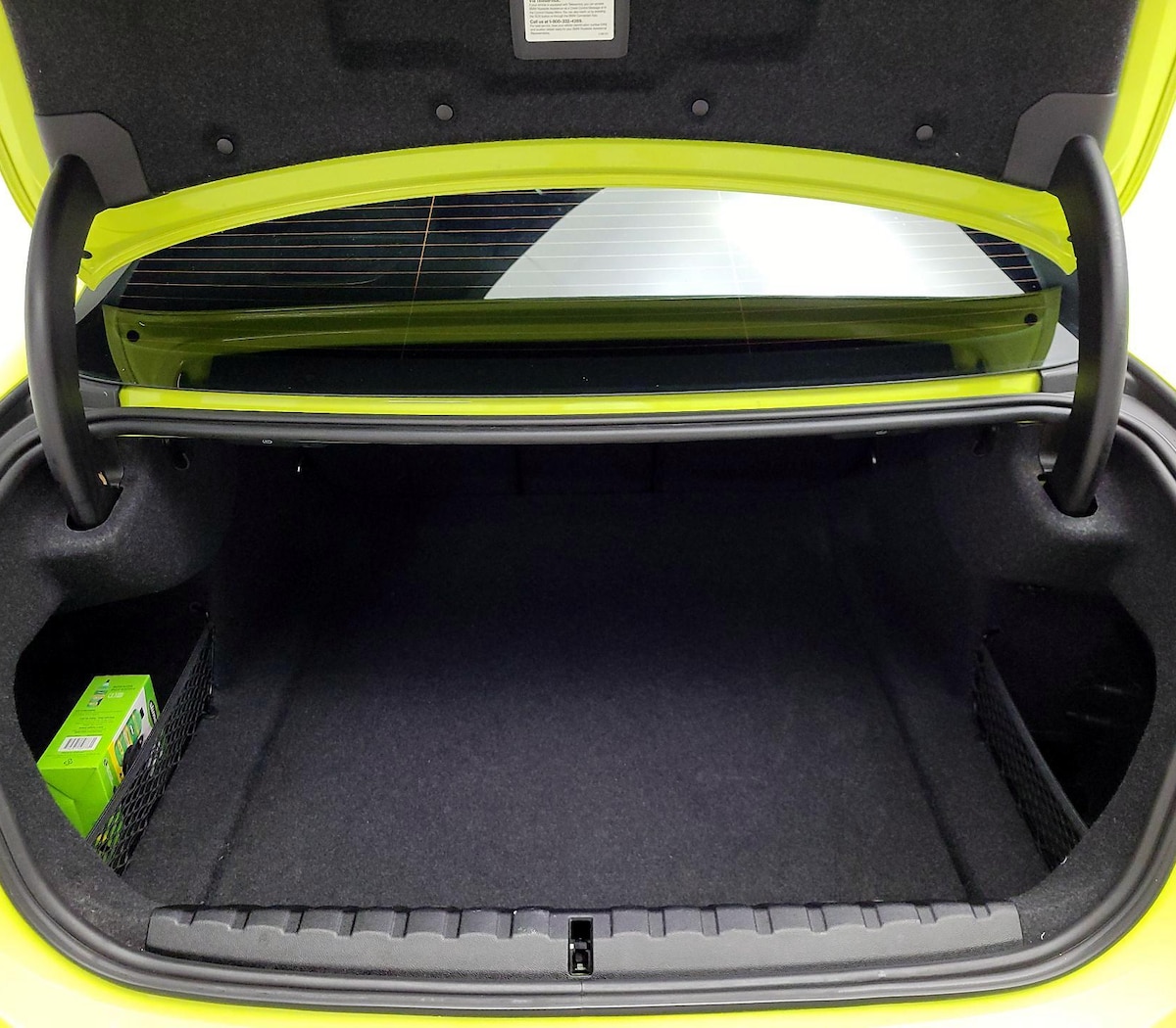Trunk/Cargo (Seats Up)
