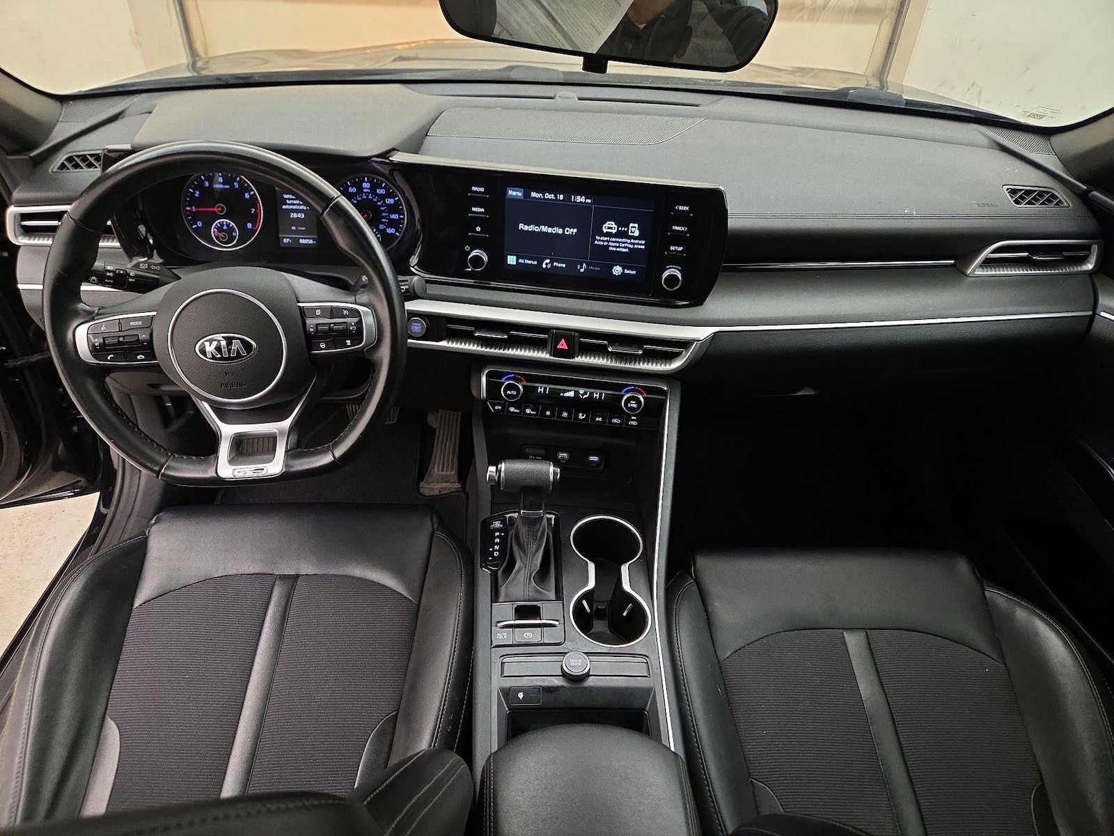 Apple CarPlay® & Android Auto™