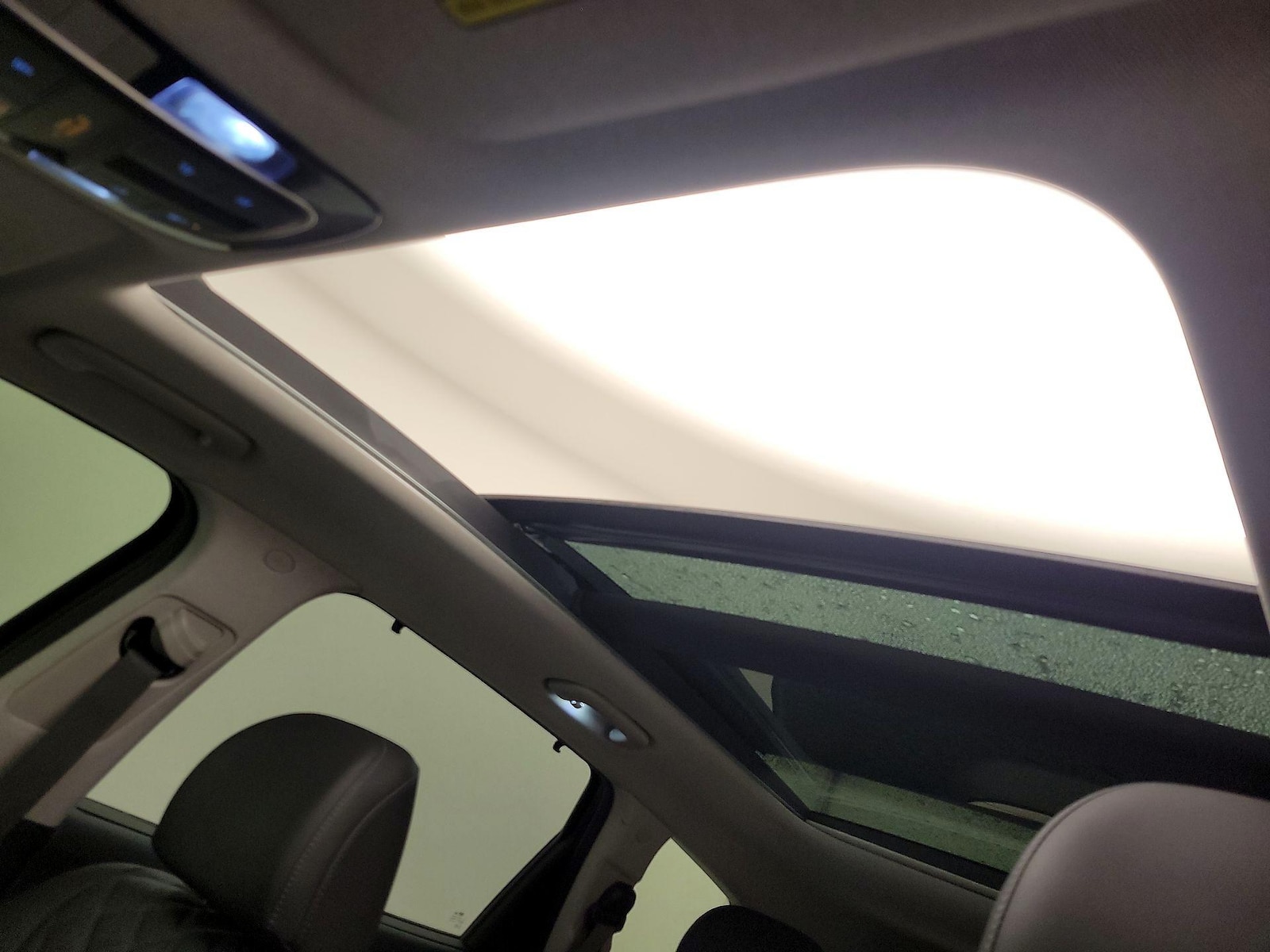 Panoramic Sunroof
