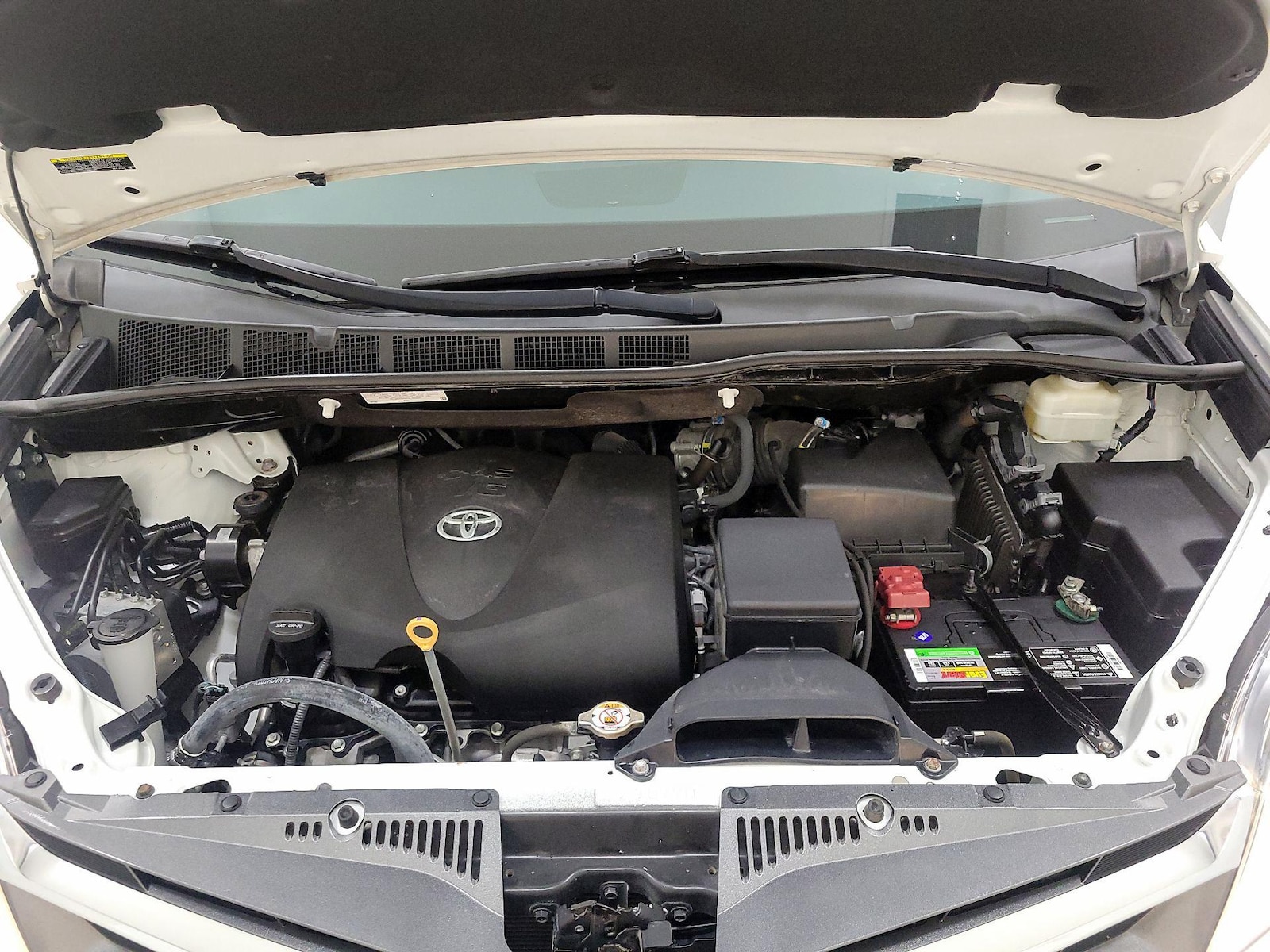 2020 Toyota Sienna XLE - Photo 25