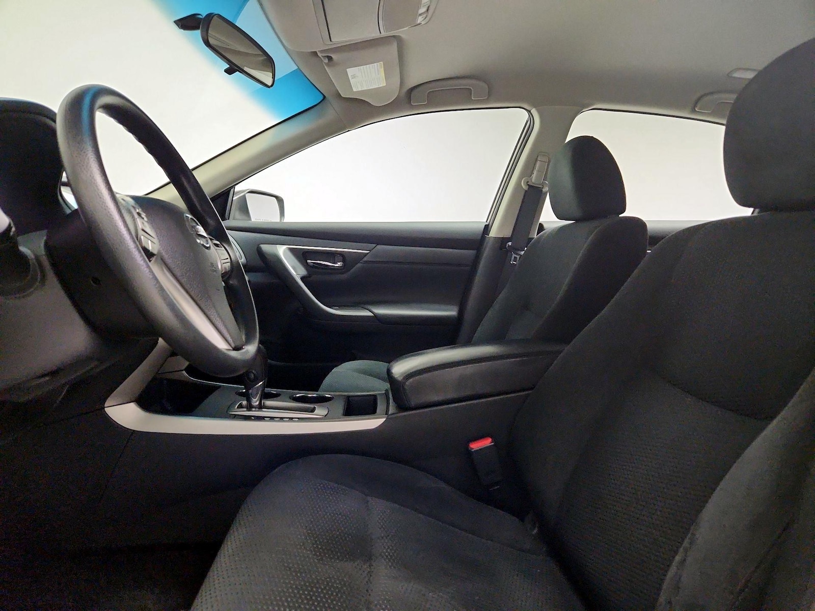Power Seat(s) & Side Airbags