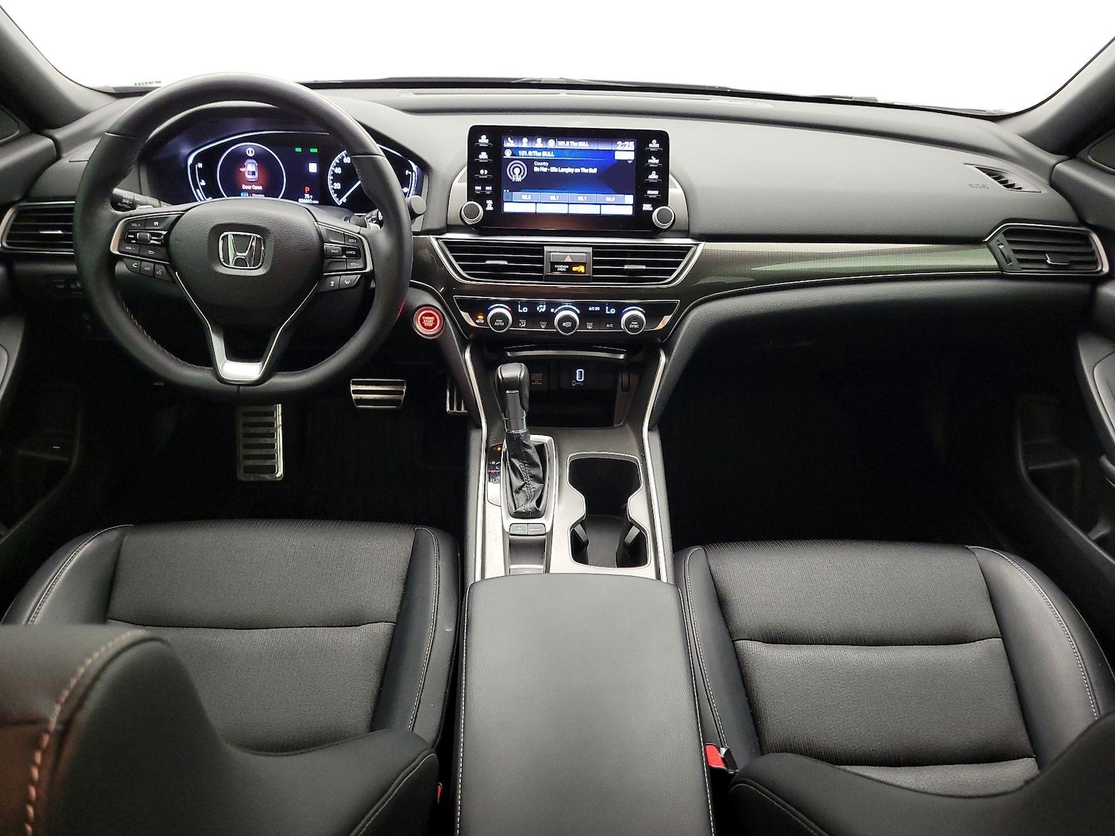 Apple CarPlay® & Android Auto™