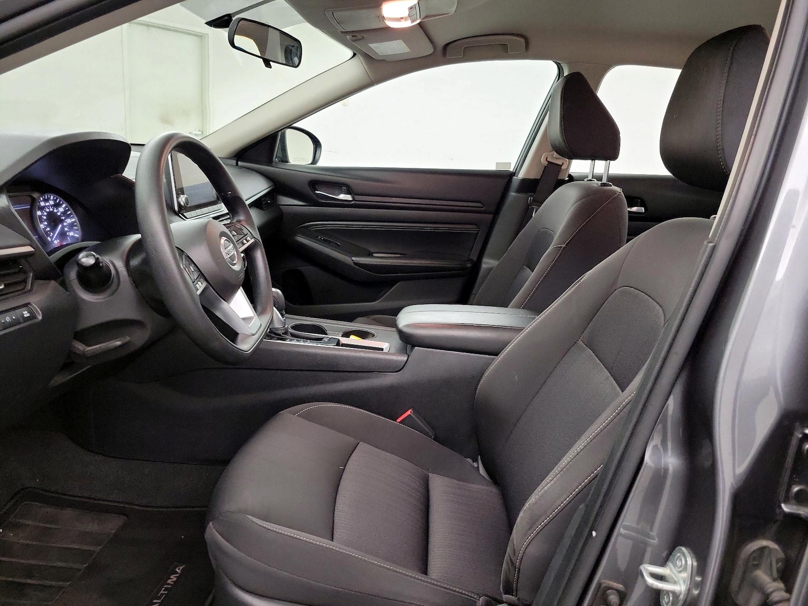 Power Seat(s) & Side Airbags