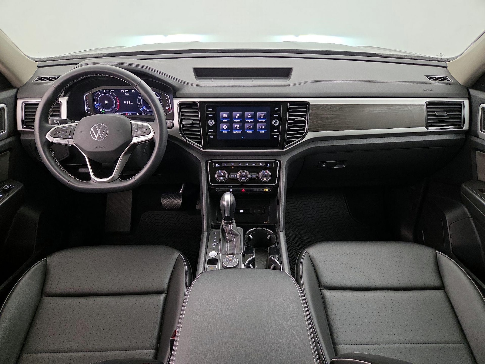 Apple CarPlay® & Android Auto™