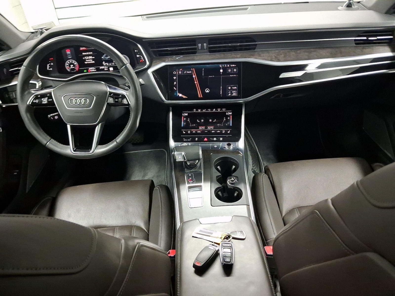 Apple CarPlay® & Android Auto™