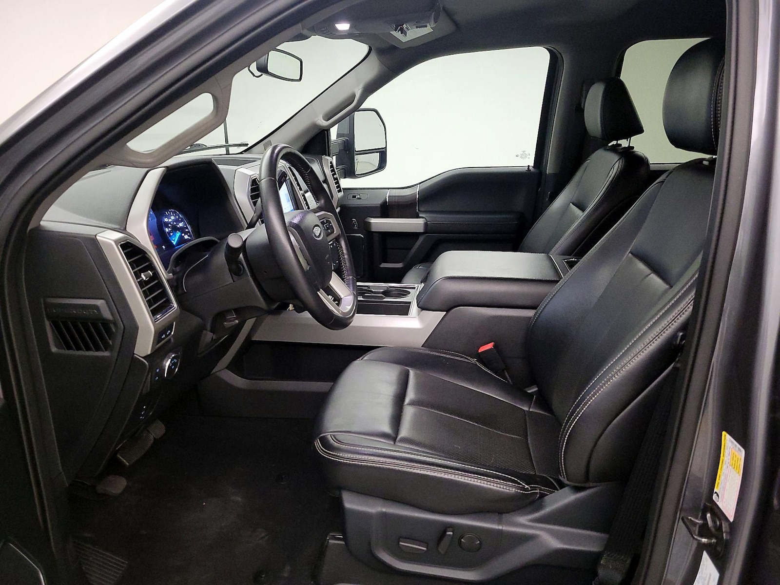 Power Seat(s) & Leather Seats